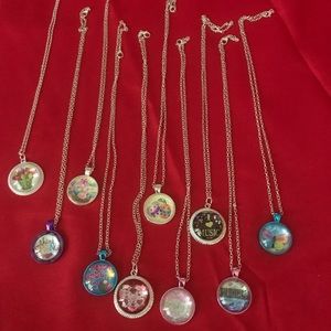 Necklace lot